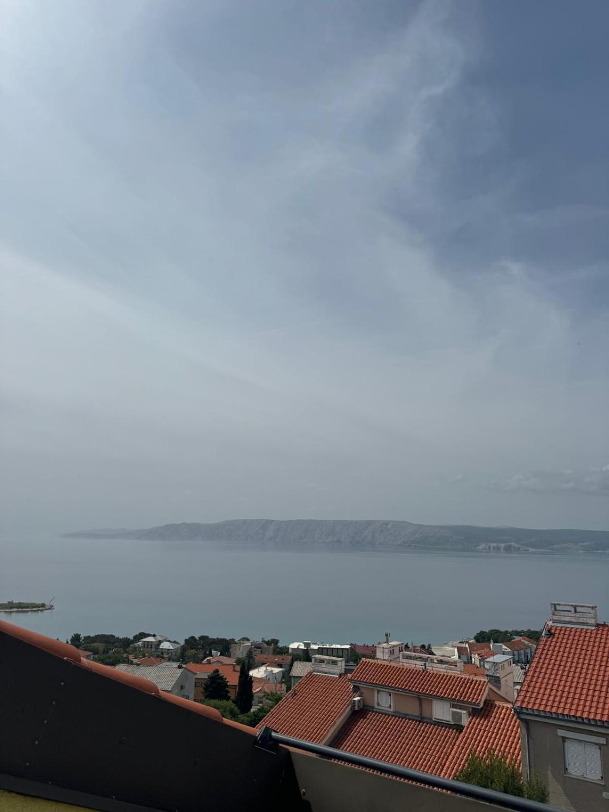 Haus Ella Appartement Novi Vinodolski Buitenkant foto